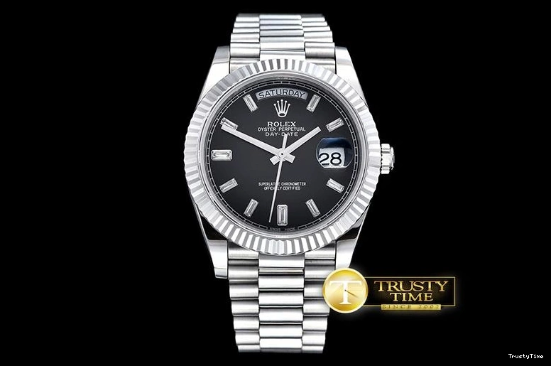 1104 RDD0206B – DayDate Bright 672